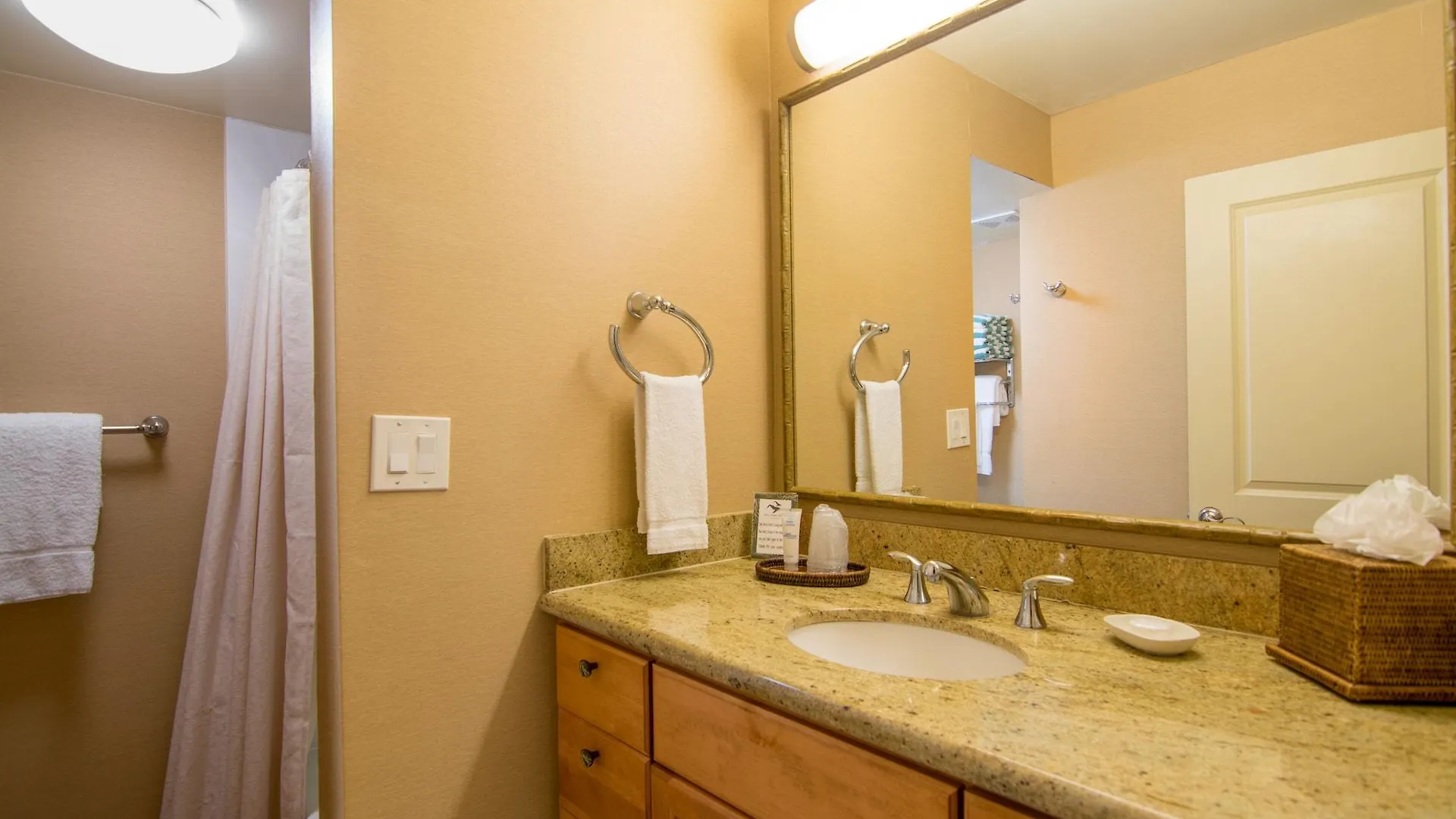 Ξενοδοχείο με διαμερίσματα Napili Shores Maui By Outrigger - No Resort & Housekeeping Fees Lahaina